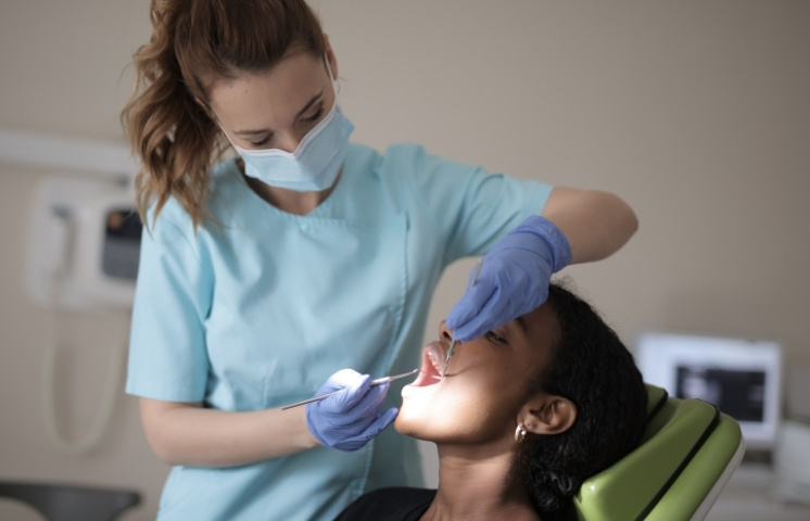 why is thanksgiving a great time to schedule your post-holiday dental checkup in haymarket