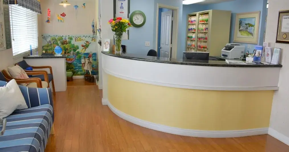 the-smile-shapers-dentist-ventura-office